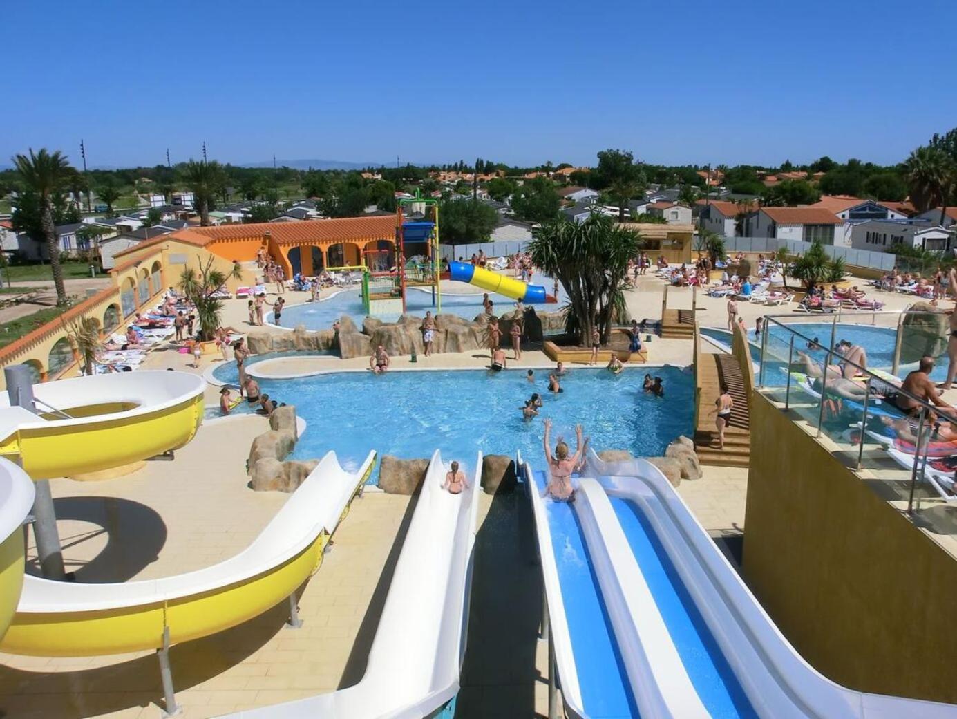 Hotel Camping Le Soleil De La Mediterranee - Roan Saint-Cyprien  Exteriér fotografie