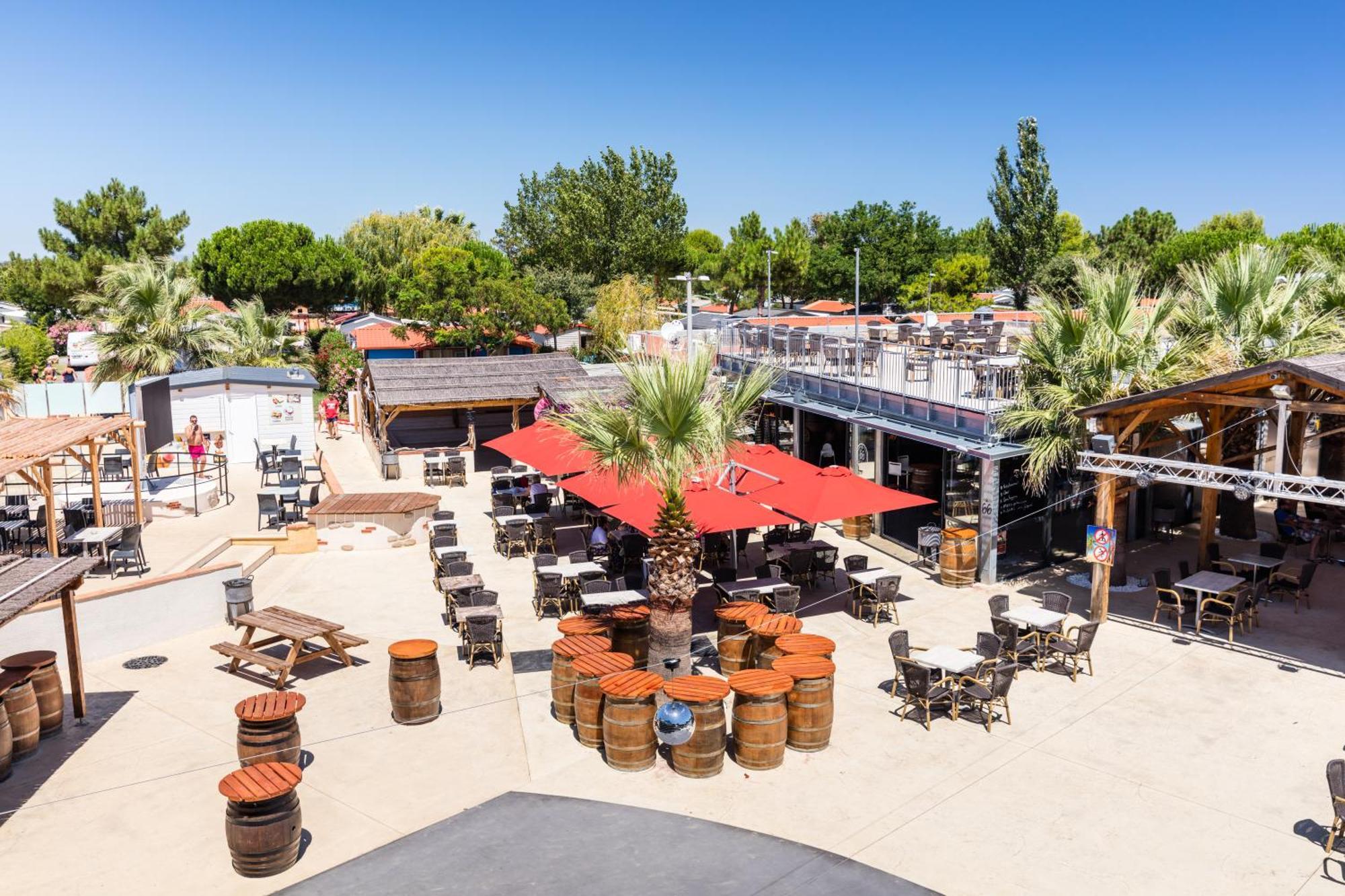 Hotel Camping Le Soleil De La Mediterranee - Roan Saint-Cyprien  Exteriér fotografie