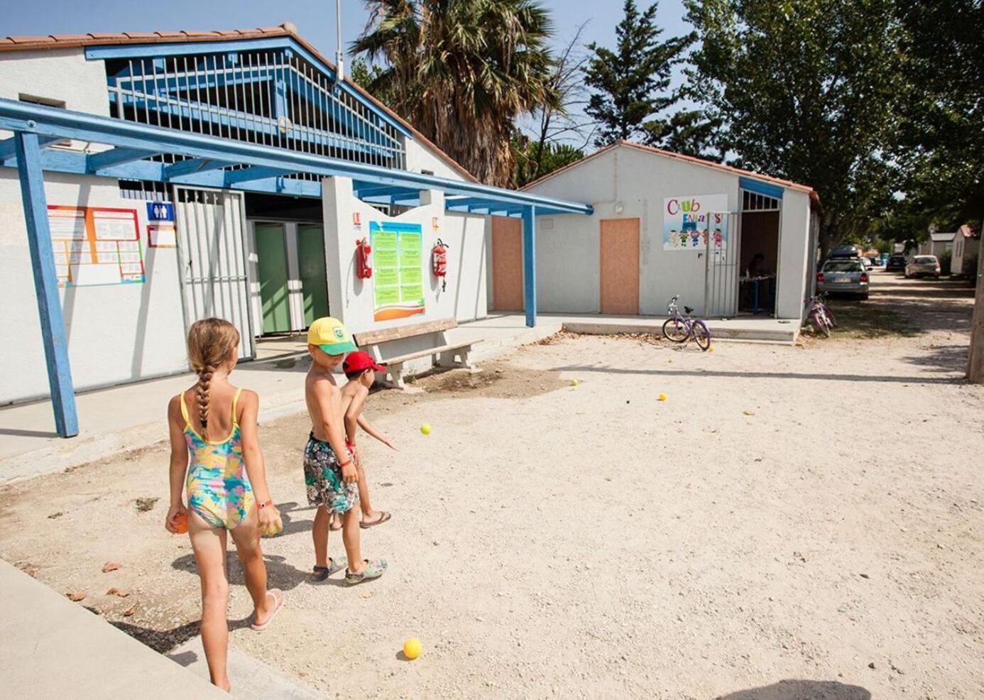 Hotel Camping Le Soleil De La Mediterranee - Roan Saint-Cyprien  Exteriér fotografie